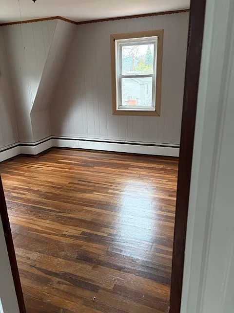 3 bed, 1199 sqft, $3,250 — Photo 3