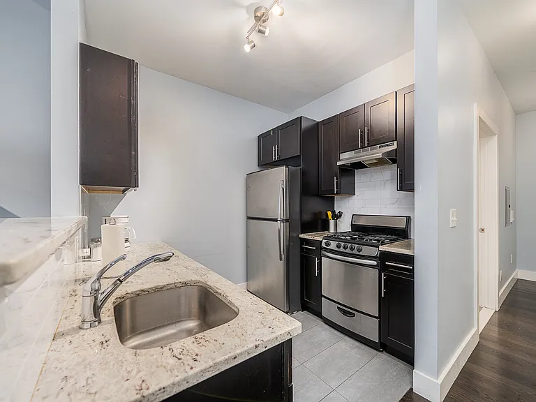 235 Orient Ave #8 — Photo 6
