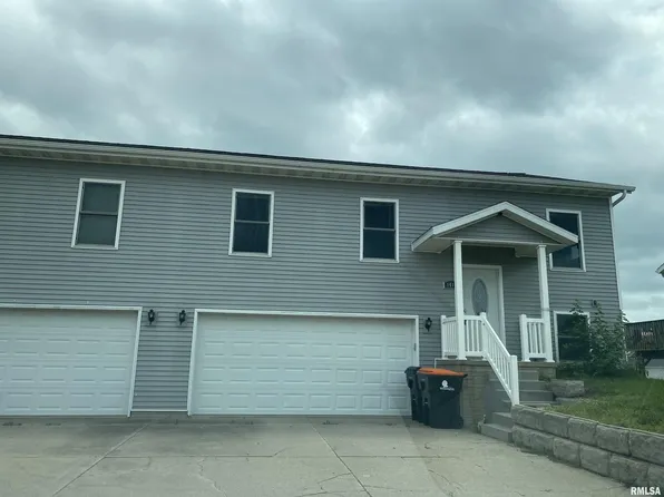 1416 Flossmoor Ave, Washington, IL 61571