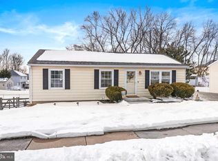 43 Casselberry Dr, Norristown, PA 19403