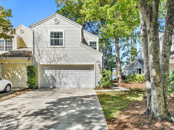 11230 LAKE MANDARIN Circle E, Jacksonville, FL 32223