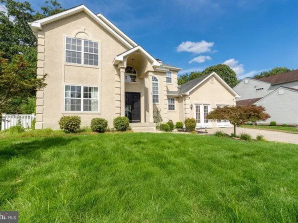 188 Orlando Dr, Sicklerville, NJ 08081