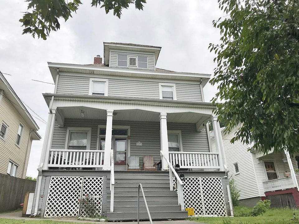 1st image of 621 Elm Ave SE