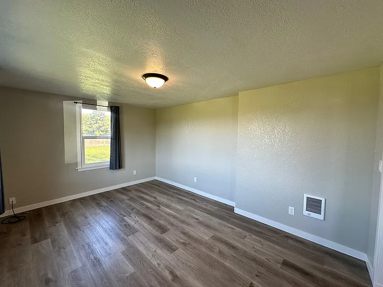 29364 Talbott Ln — Photo 4
