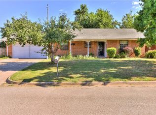 613 SW 25th St, El Reno, OK 73036