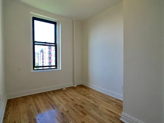 Rented by Sovereign Associates | media 18