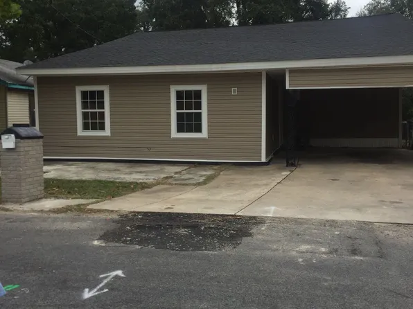 1007 S Holly St, Pine Bluff, AR 71603