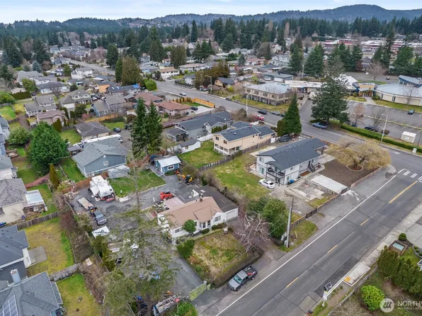 2416 NE 16th Street, Renton, WA 98056