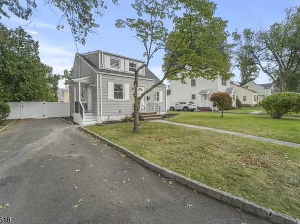 5 Omaha Dr, Cranford Twp., NJ 07016