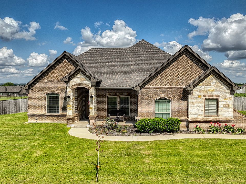 1st image of 677 County Road 3341
