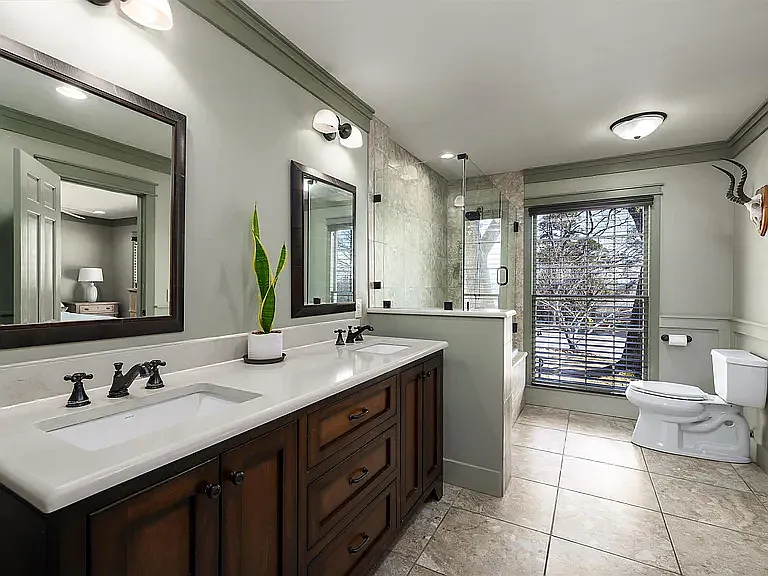 1228 Vista Ln — Photo 16