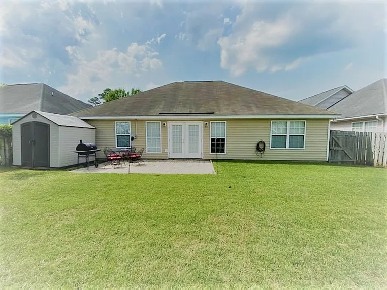 136 Lancaster Way — Photo 12