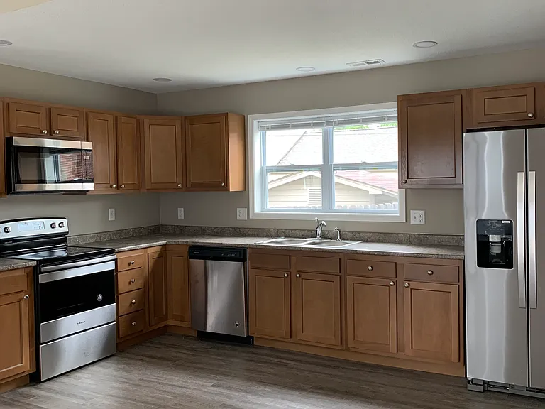 6708 Old Trail Rd #101 — Photo 6