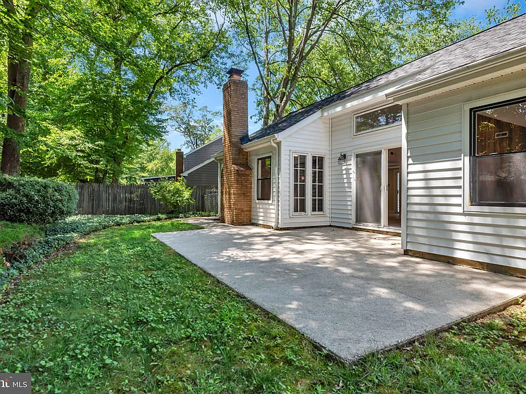 1836 Ralston Pl — Photo 42
