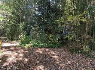 4558 Shoshone Ct, Norfolk, VA 23513