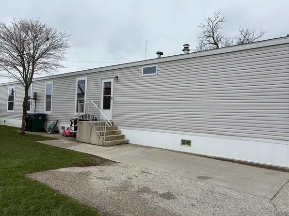 440 Forest BOULEVARD, Sheboygan Falls, WI 53085