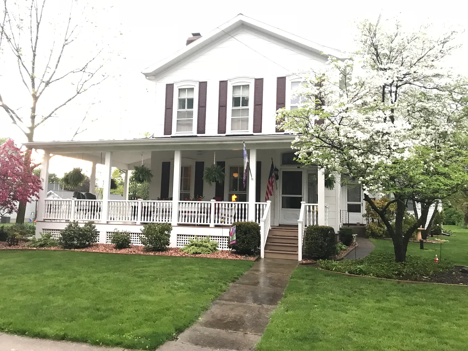 82 Gibson St photo 1