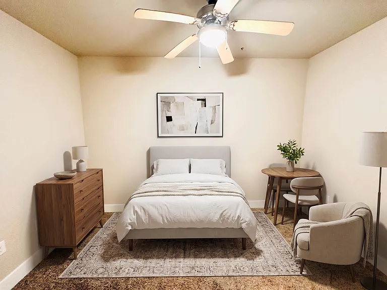 Spacious 2nd Bedroom with walk in closet and full bathroom