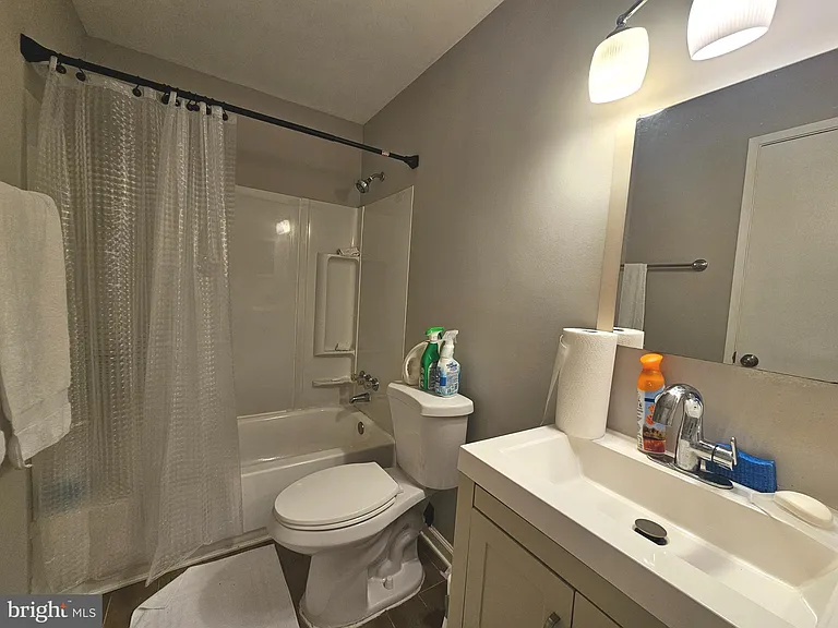 2493 Glengyle Dr #146 — Photo 8