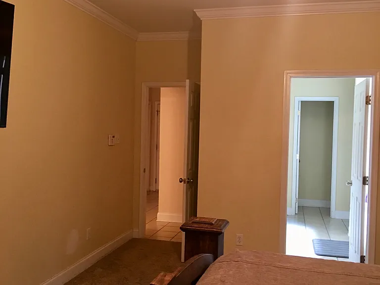 1109 Rita Ln — Photo 8