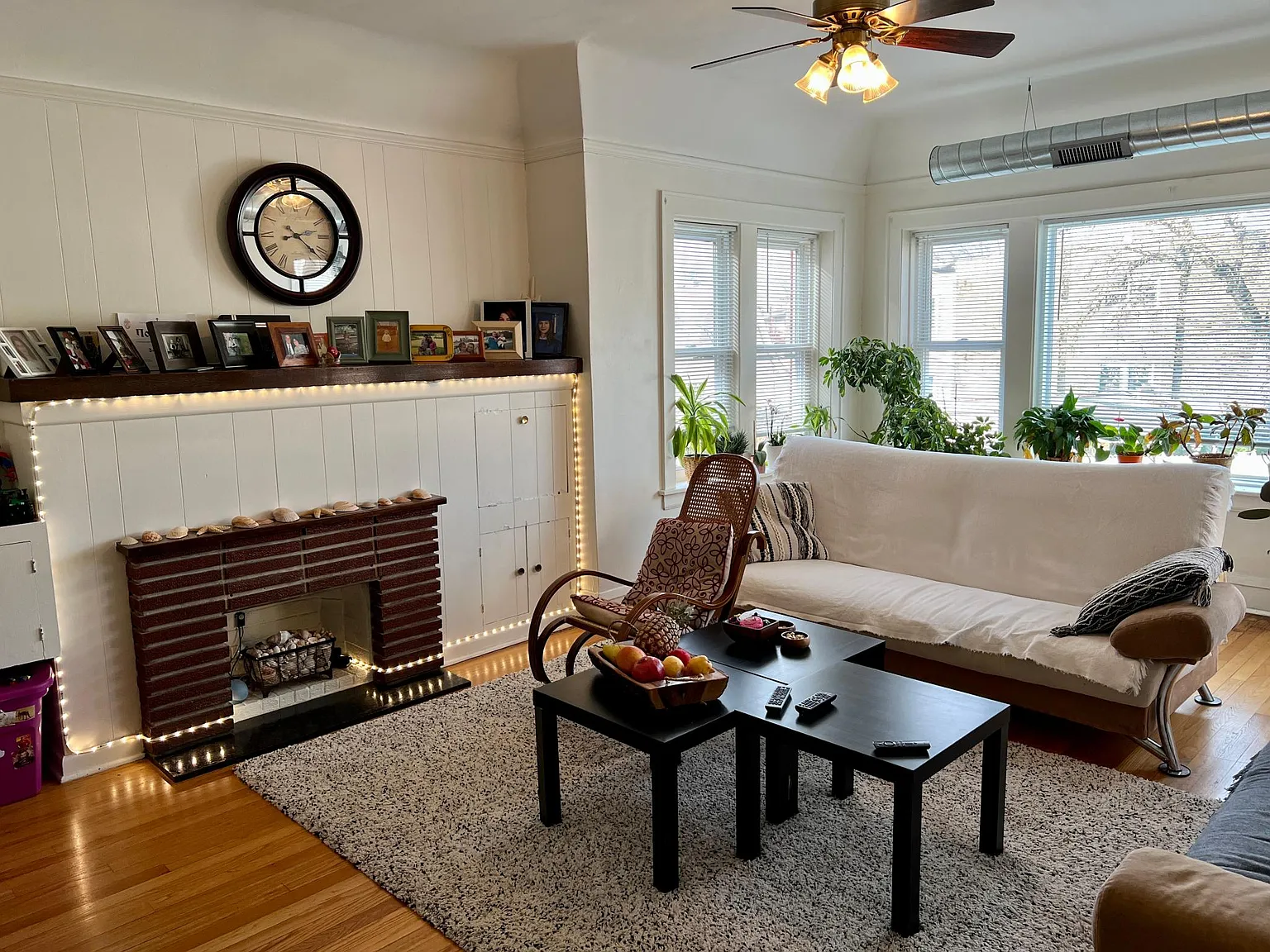 2 bed, 1200 sqft, $1,950 — Photo 3