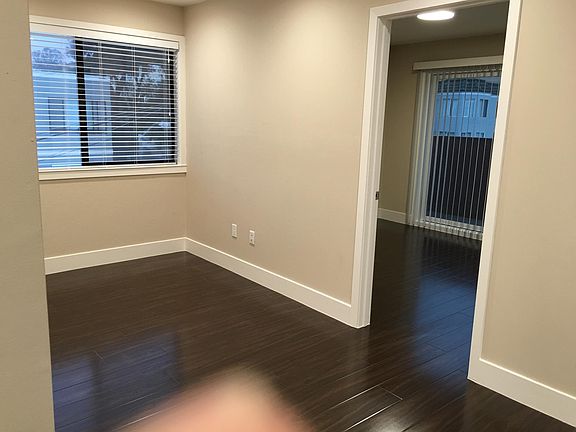 2nd image of 295 Monterey Blvd APT 6