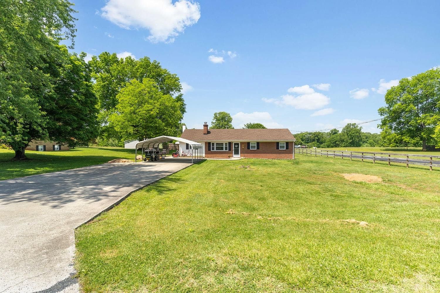 222 Camden Dr, Madison Heights, VA 24572 Zillow