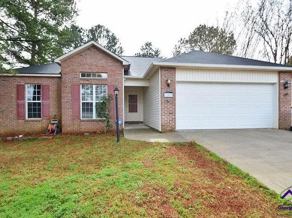 103 Saint Brendands Dr, Bonaire, GA 31005