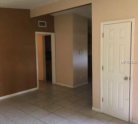 5th image of 114 Grove Ln