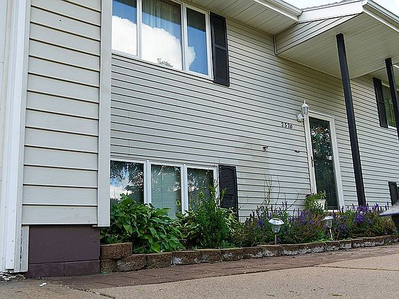 5th image of 2320 N Park Ave