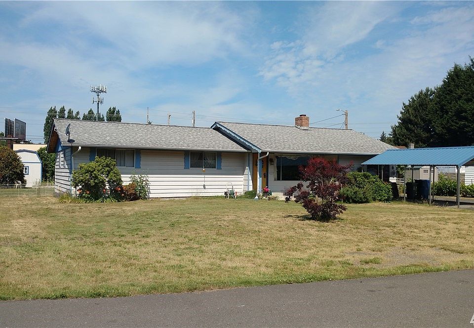 1st image of 9026 42nd Dr NE