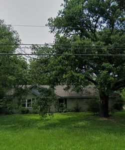 101 Meadow Ln, Groesbeck, TX, 76642