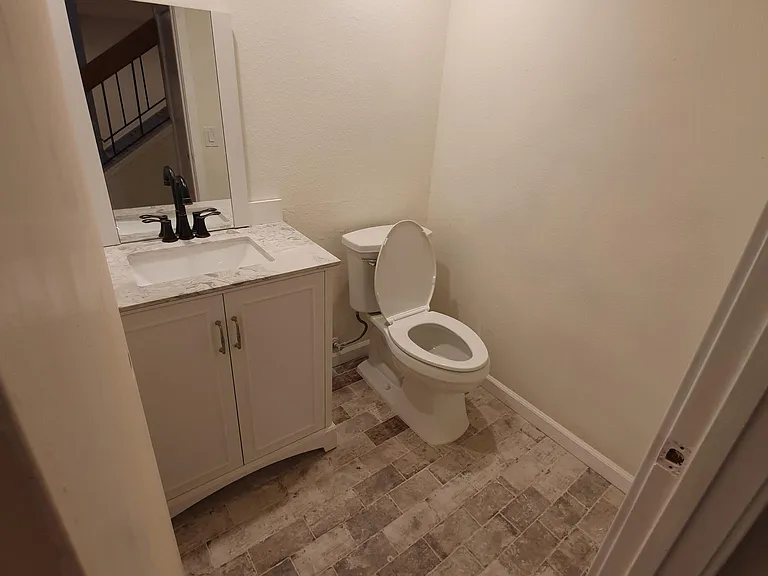 1333 Valley View Rd — Photo 15
