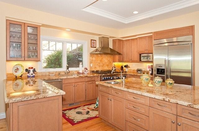 2nd image of 30 Bolsa Ave