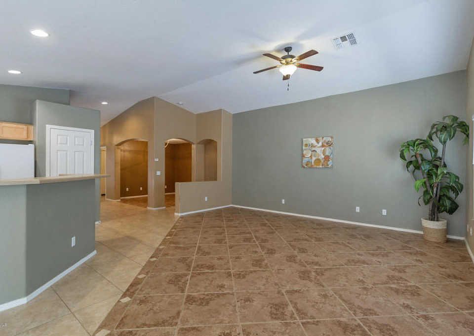 1st image of 15322 W Laurel Ln