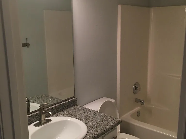 604 Ryleigh Cir — Photo 16