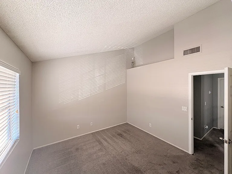 7801 N 44th Dr #1125 — Photo 3