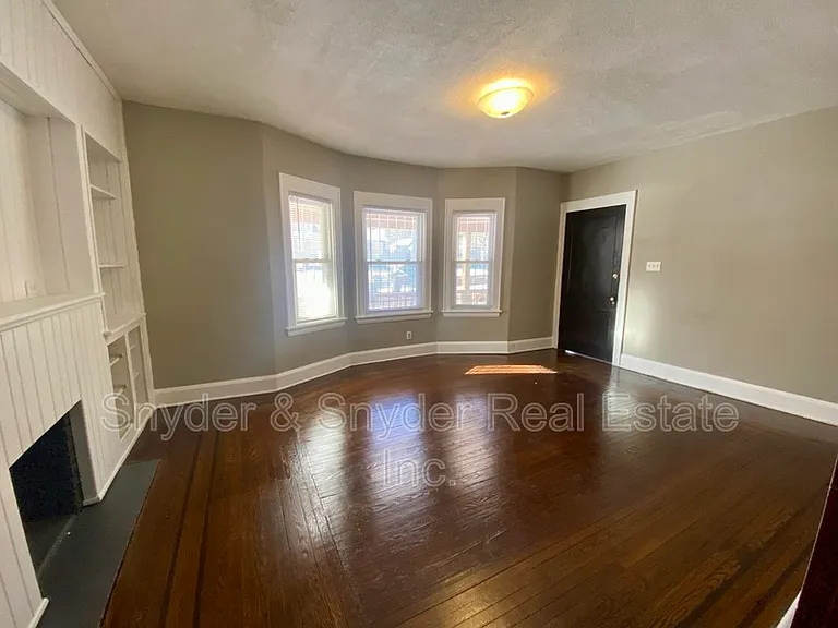 418 Crestwood Ave #1 — Photo 5