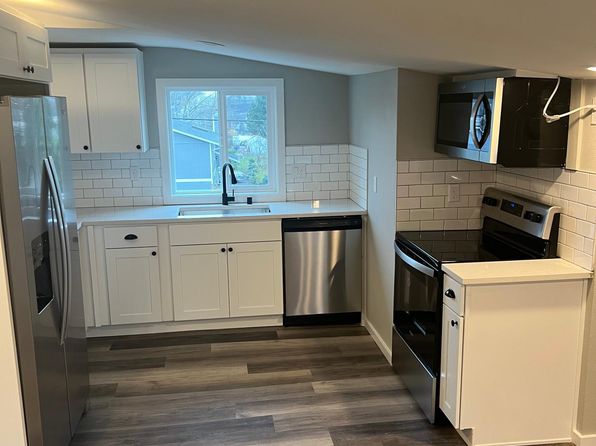 1033 S Henderson St #C