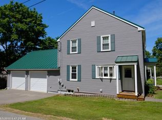 2 Thomas St, Bucksport, ME 04416