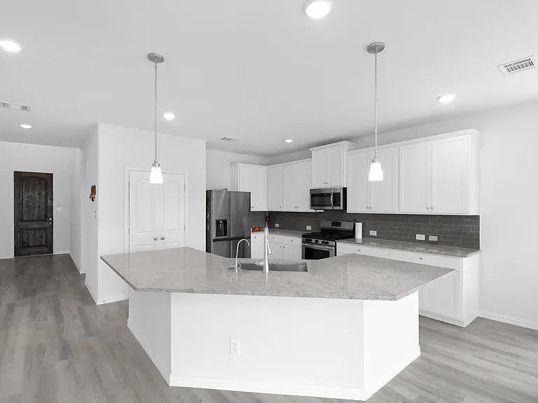 13088 Mizell Ln — Photo 8