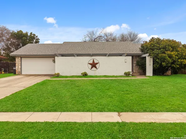 12018 Los Cerdos St, San Antonio, TX 78233
