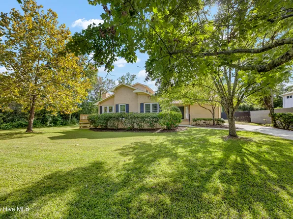 103 Herring Drive, Southport, NC 28461