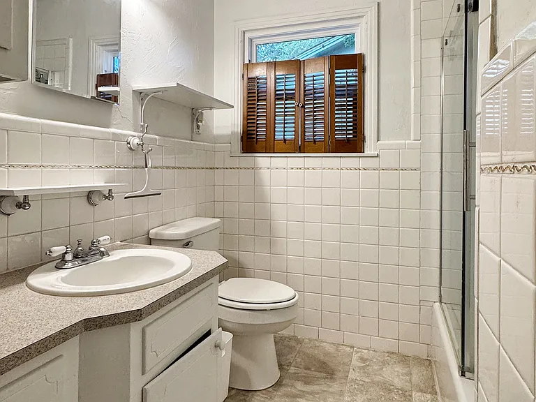 718 Cordell St — Photo 18