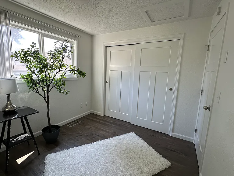 808 NE Garrison St — Photo 12