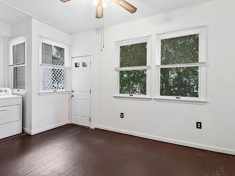 1358 Parkwood Pl NW — Photo 6