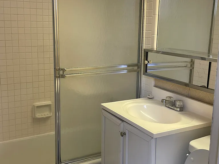 1021 Arlington Blvd #926 — Photo 9