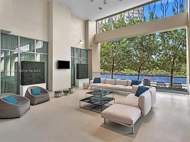 300 Sunny Isles Blvd #CU-4-1503 — Photo 32