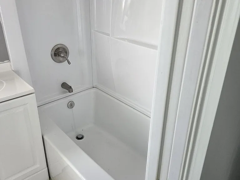 4010 Rockwood St #3/4 — Photo 15