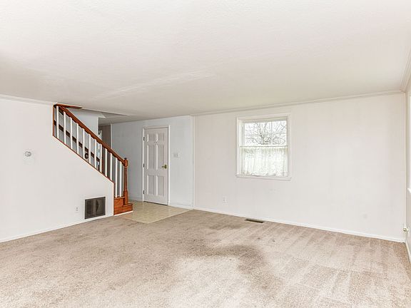 3rd image of 8071 Witherington Rd